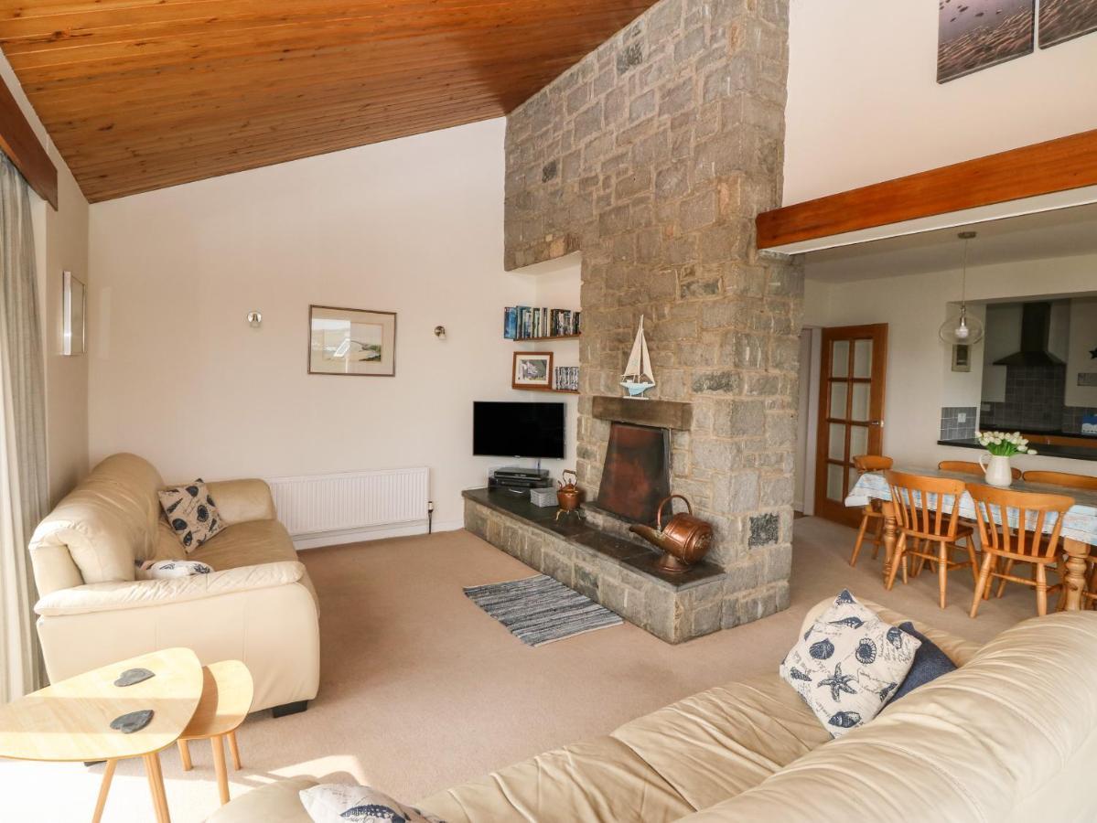 Paham Villa Aberdaron Exterior photo